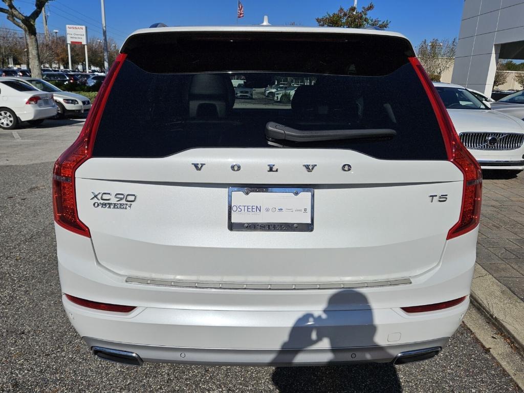 used 2021 Volvo XC90 car, priced at $24,995