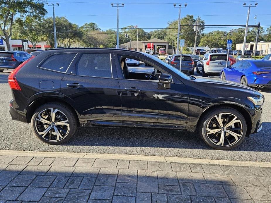 new 2025 Volvo XC60 car, priced at $59,885