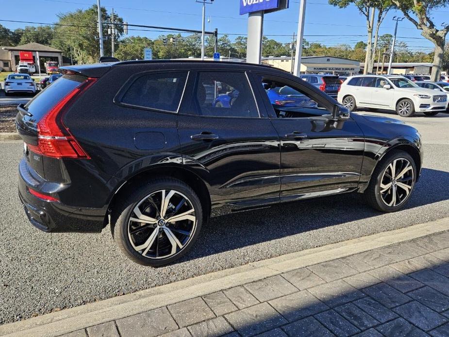 new 2025 Volvo XC60 car, priced at $59,885