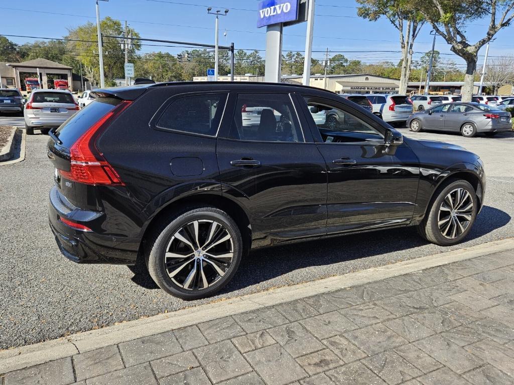 new 2025 Volvo XC60 car, priced at $55,335