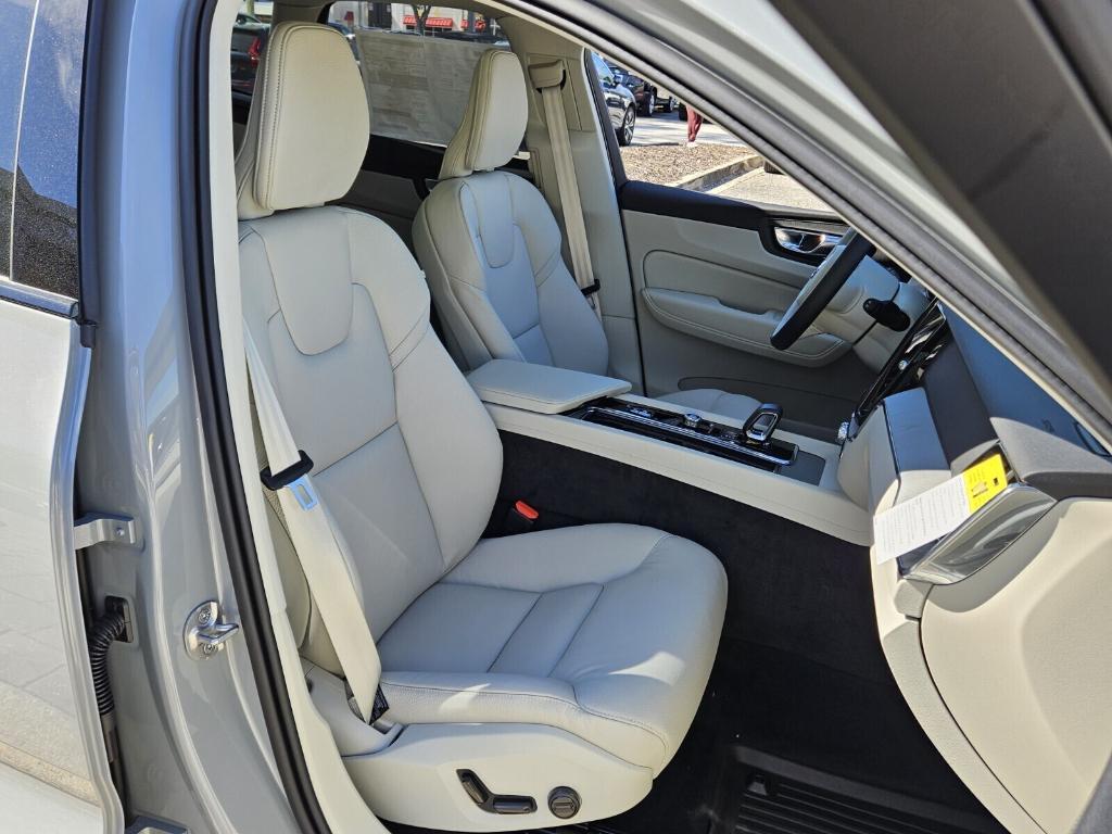 new 2025 Volvo XC60 Plug-In Hybrid car, priced at $65,510