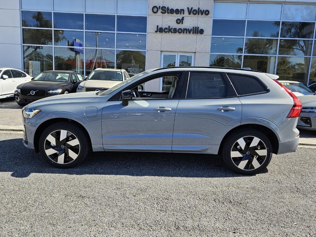 new 2025 Volvo XC60 Plug-In Hybrid car, priced at $65,510