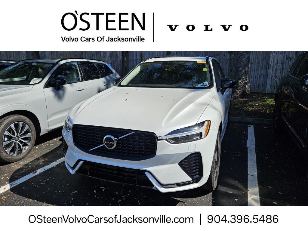 used 2023 Volvo XC60 Recharge Plug-In Hybrid car, priced at $41,495