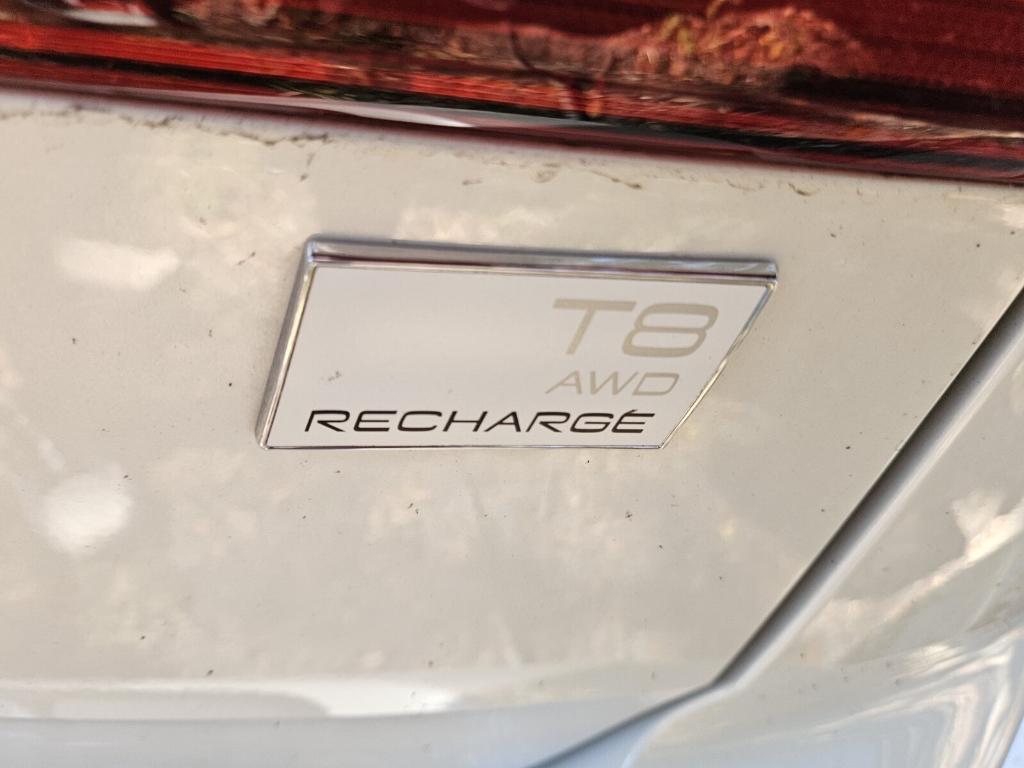 used 2023 Volvo XC60 Recharge Plug-In Hybrid car, priced at $41,495
