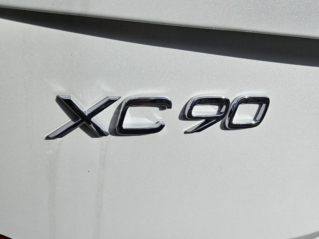 new 2025 Volvo XC90 Plug-In Hybrid car, priced at $77,565