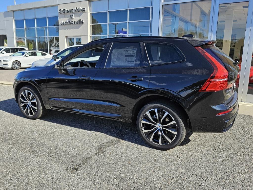 new 2025 Volvo XC60 car, priced at $54,585