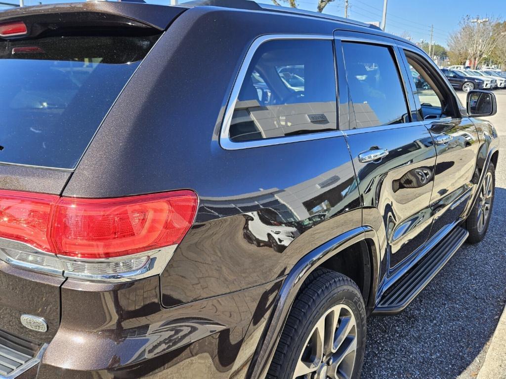 used 2017 Jeep Grand Cherokee car, priced at $15,995