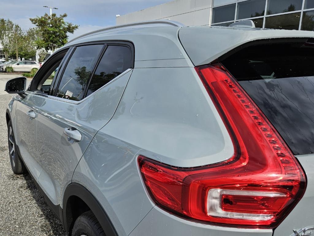 new 2025 Volvo XC40 car, priced at $47,765