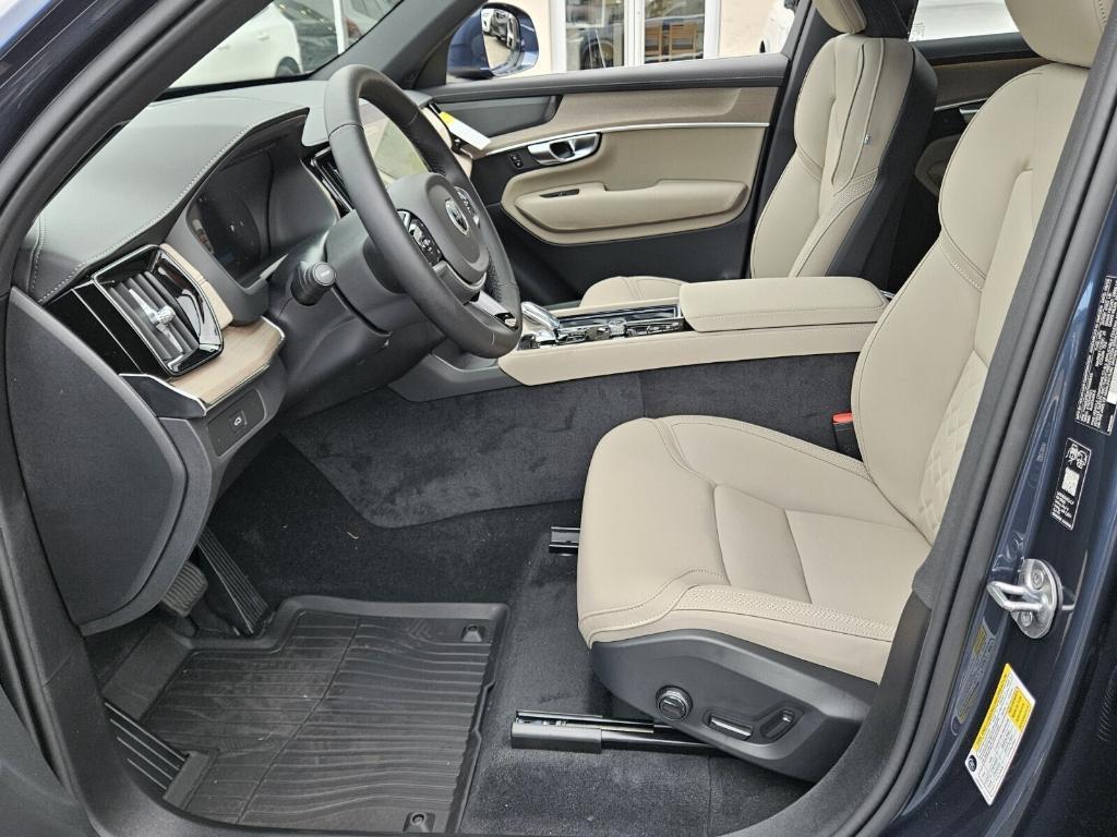 new 2026 Volvo XC90 car, priced at $71,825
