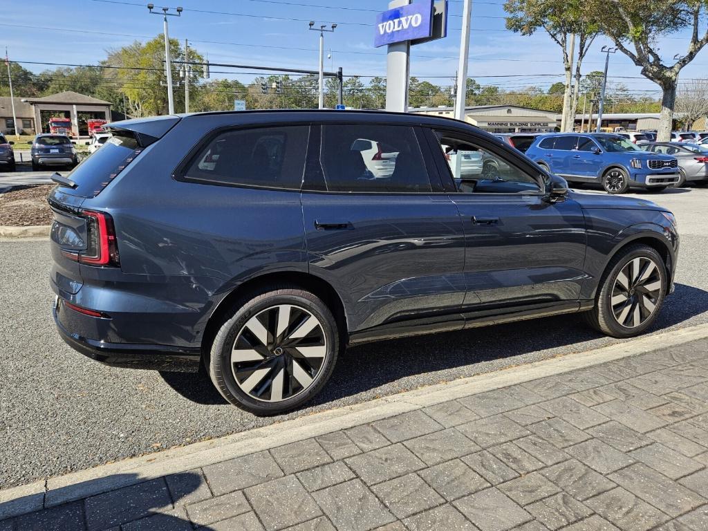 new 2025 Volvo EX90 car, priced at $93,840