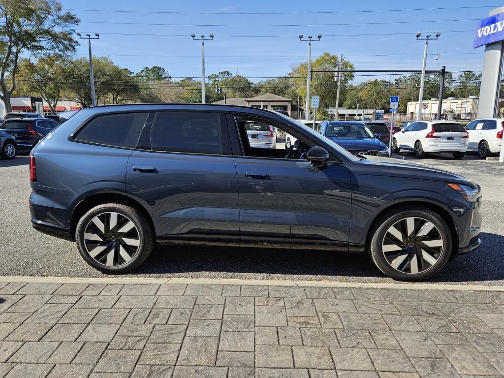 new 2025 Volvo EX90 car, priced at $93,840
