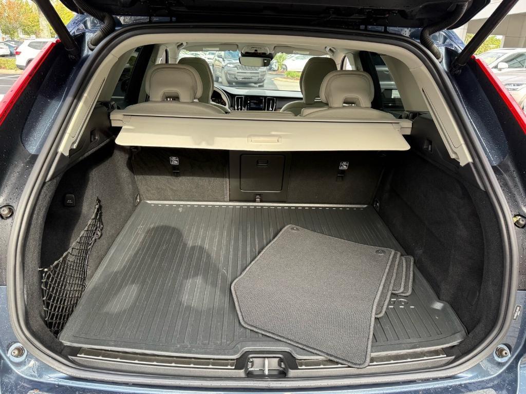 used 2020 Volvo XC60 car, priced at $21,995