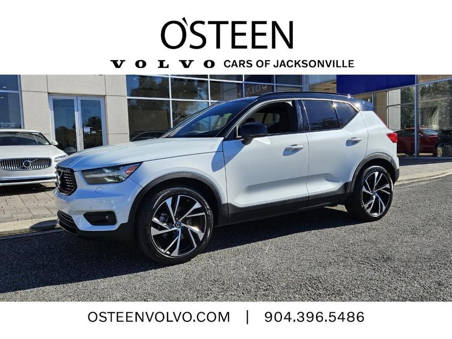 used 2021 Volvo XC40 car, priced at $28,495