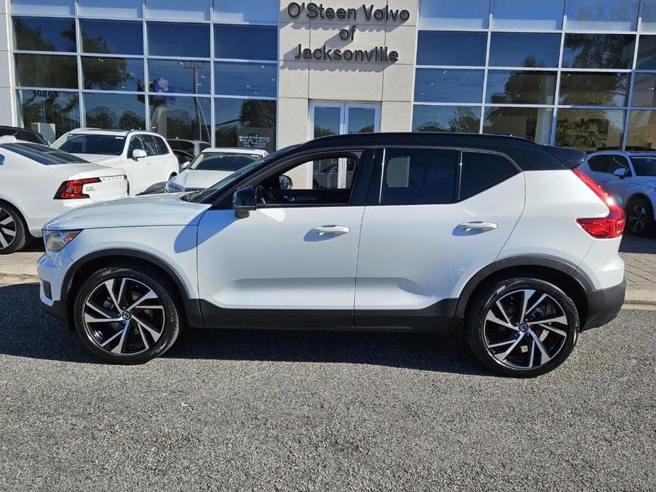 used 2021 Volvo XC40 car, priced at $28,495