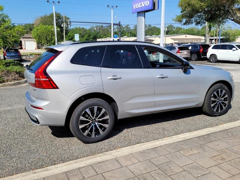 new 2024 Volvo XC60 car