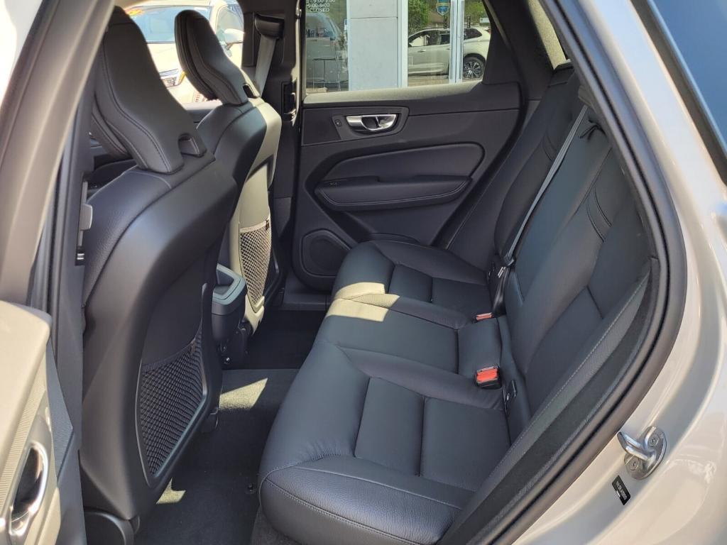 new 2024 Volvo XC60 car, priced at $49,790
