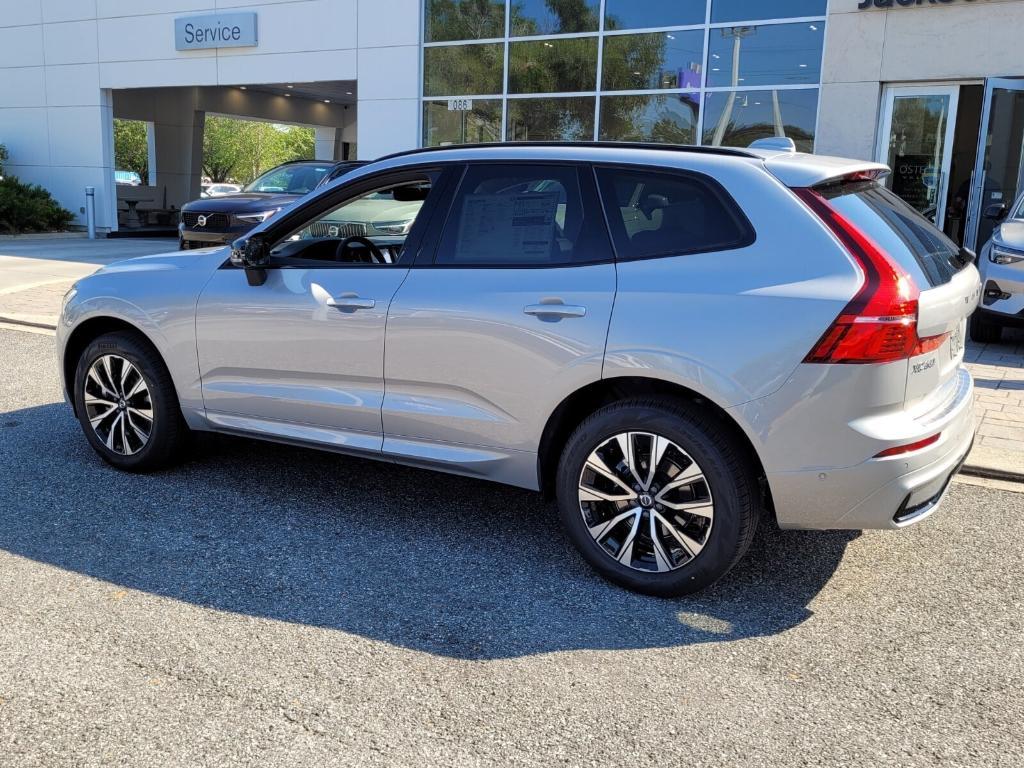 new 2024 Volvo XC60 car, priced at $49,790