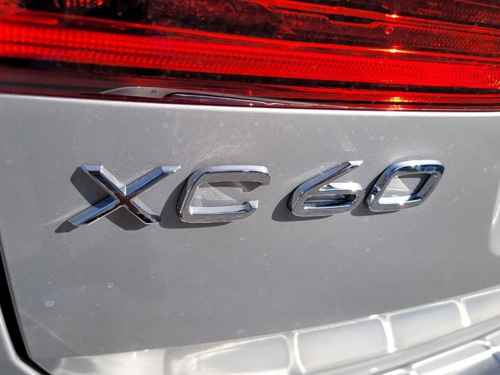 new 2024 Volvo XC60 car, priced at $49,790