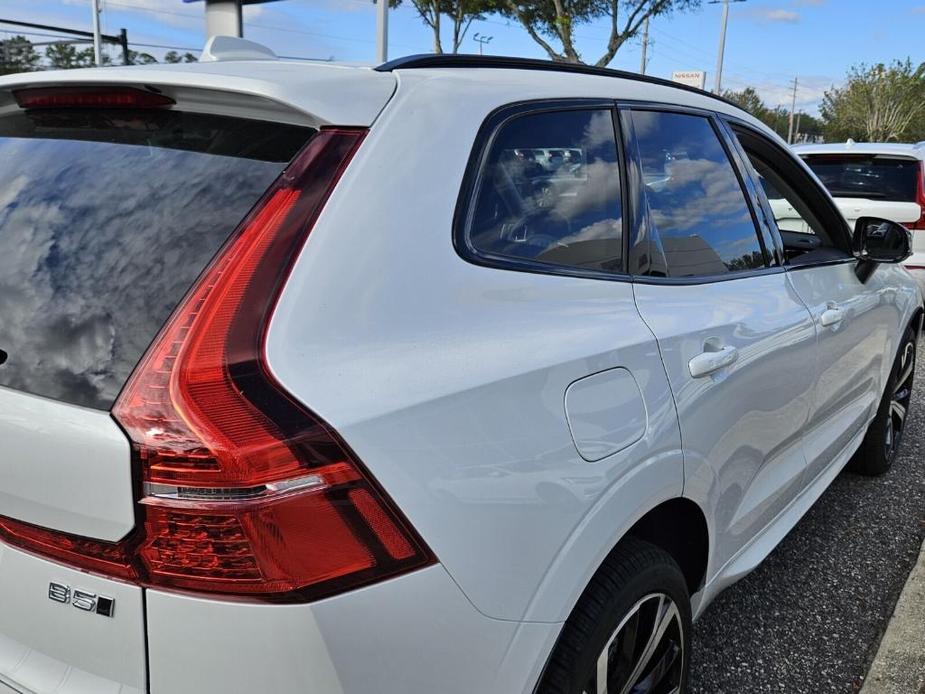 new 2025 Volvo XC60 car, priced at $59,885