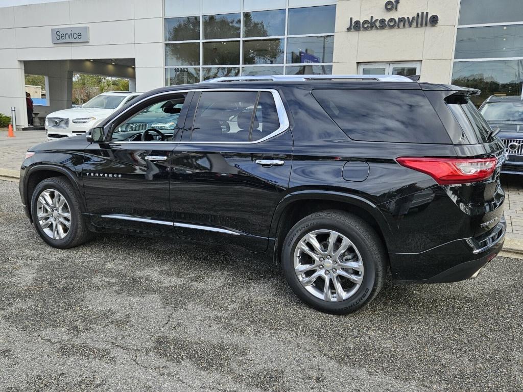 used 2021 Chevrolet Traverse car, priced at $32,495