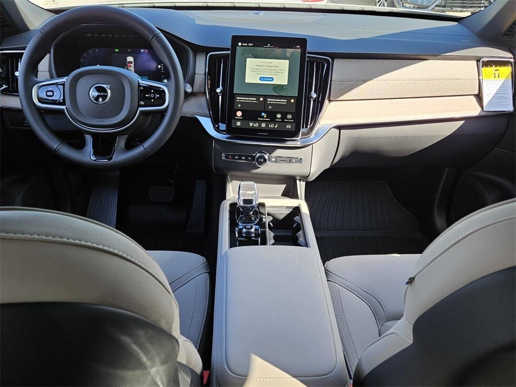 new 2025 Volvo XC90 car, priced at $69,155