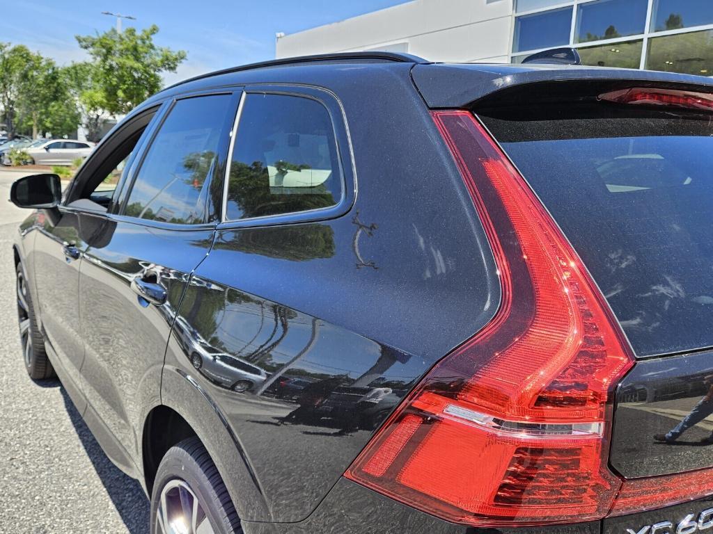 new 2025 Volvo XC60 car, priced at $59,910