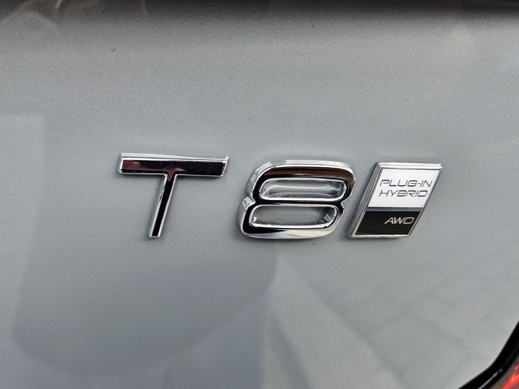 new 2025 Volvo XC90 Plug-In Hybrid car, priced at $82,405