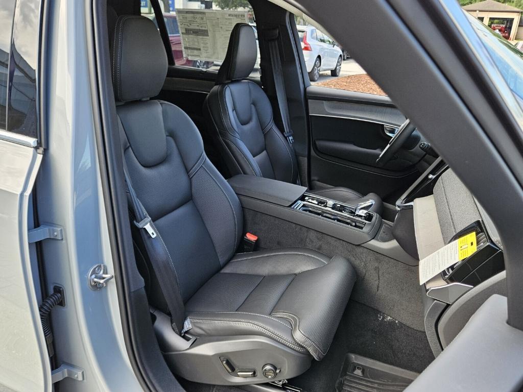 new 2025 Volvo XC90 Plug-In Hybrid car, priced at $82,405