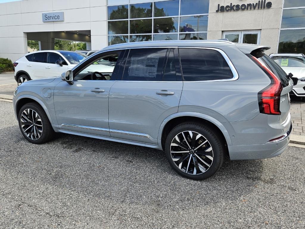 new 2025 Volvo XC90 Plug-In Hybrid car, priced at $82,405