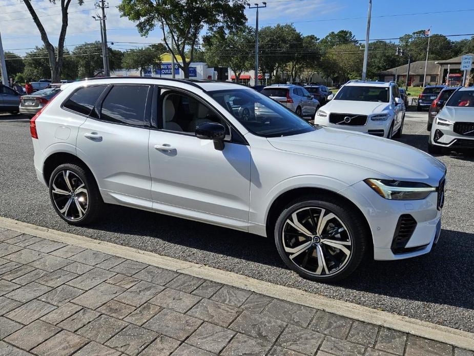 new 2025 Volvo XC60 Plug-In Hybrid car, priced at $75,270