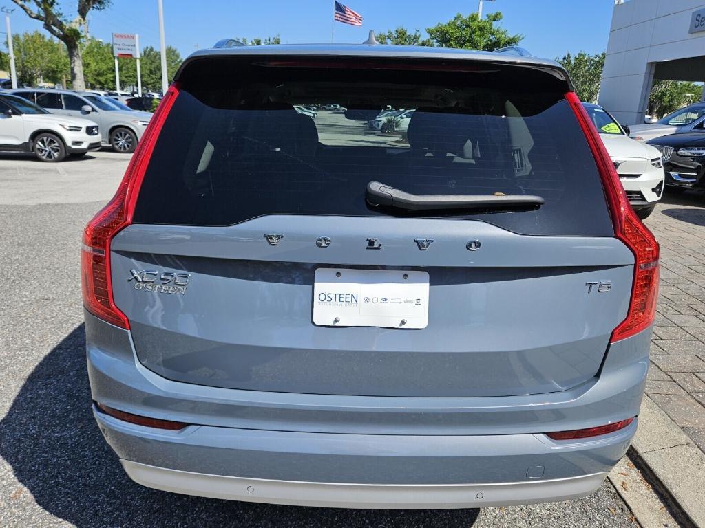 used 2022 Volvo XC90 car, priced at $33,690