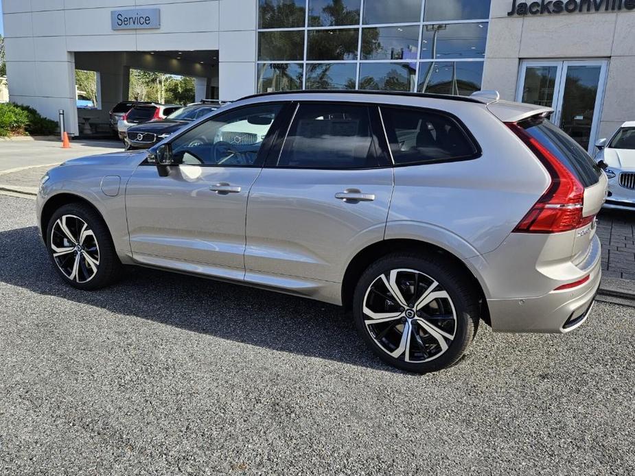 new 2025 Volvo XC60 Plug-In Hybrid car, priced at $70,735