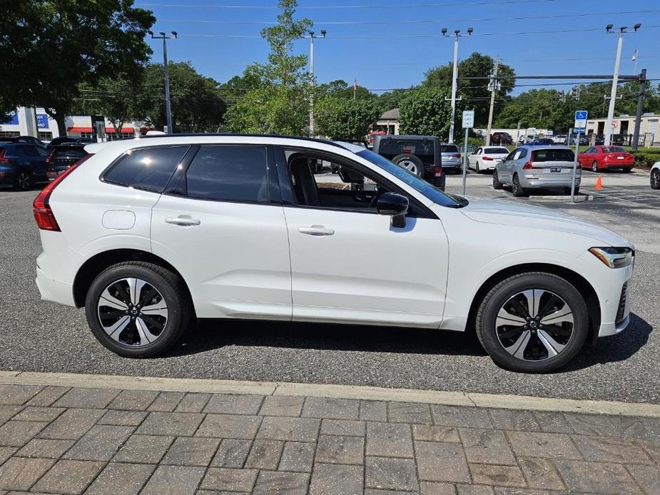 new 2025 Volvo XC60 car, priced at $64,685