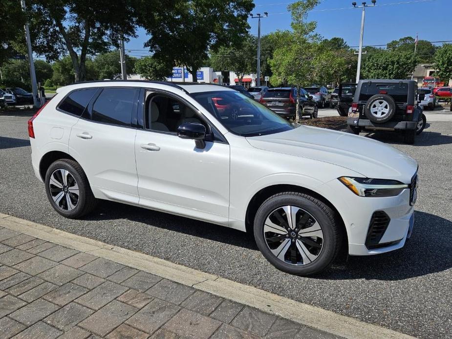 new 2025 Volvo XC60 car, priced at $64,685