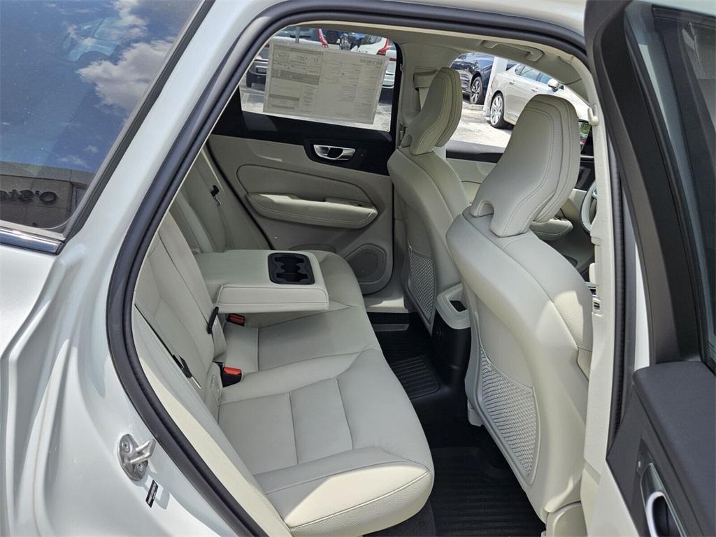 new 2025 Volvo XC60 Plug-In Hybrid car, priced at $66,260