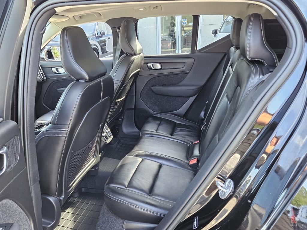 used 2023 Volvo XC40 car, priced at $35,360