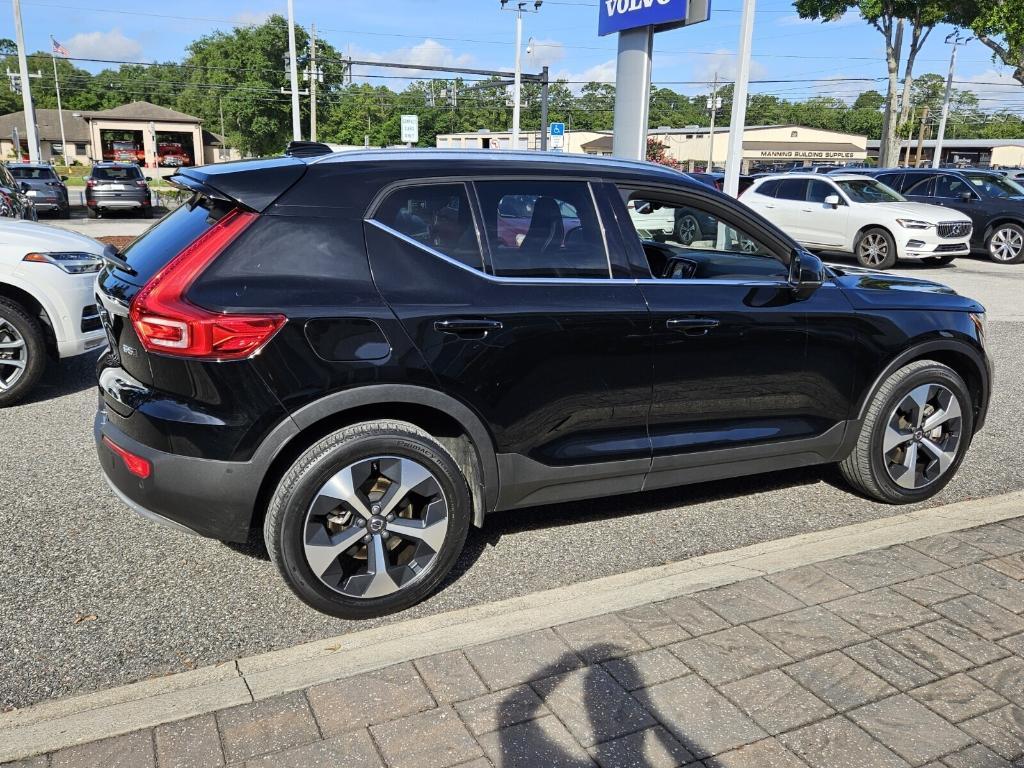 used 2023 Volvo XC40 car, priced at $35,360