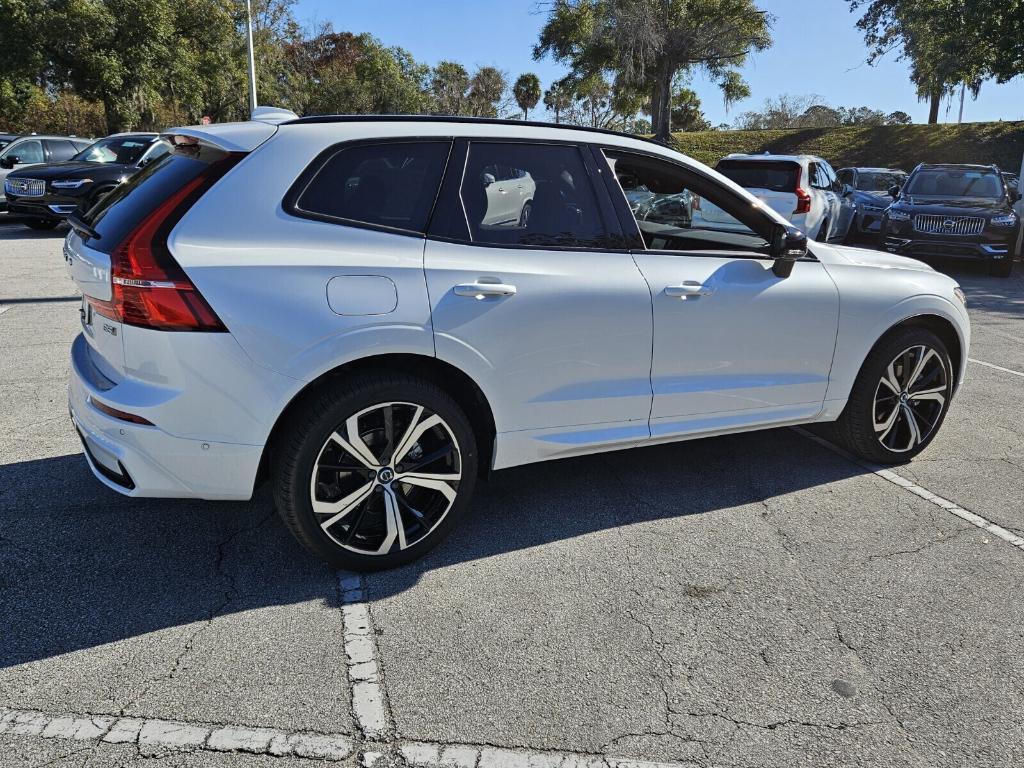 new 2025 Volvo XC60 car, priced at $60,635