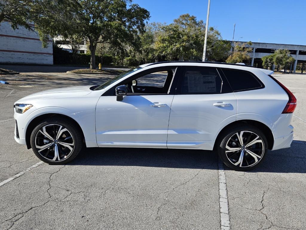 new 2025 Volvo XC60 car, priced at $60,635