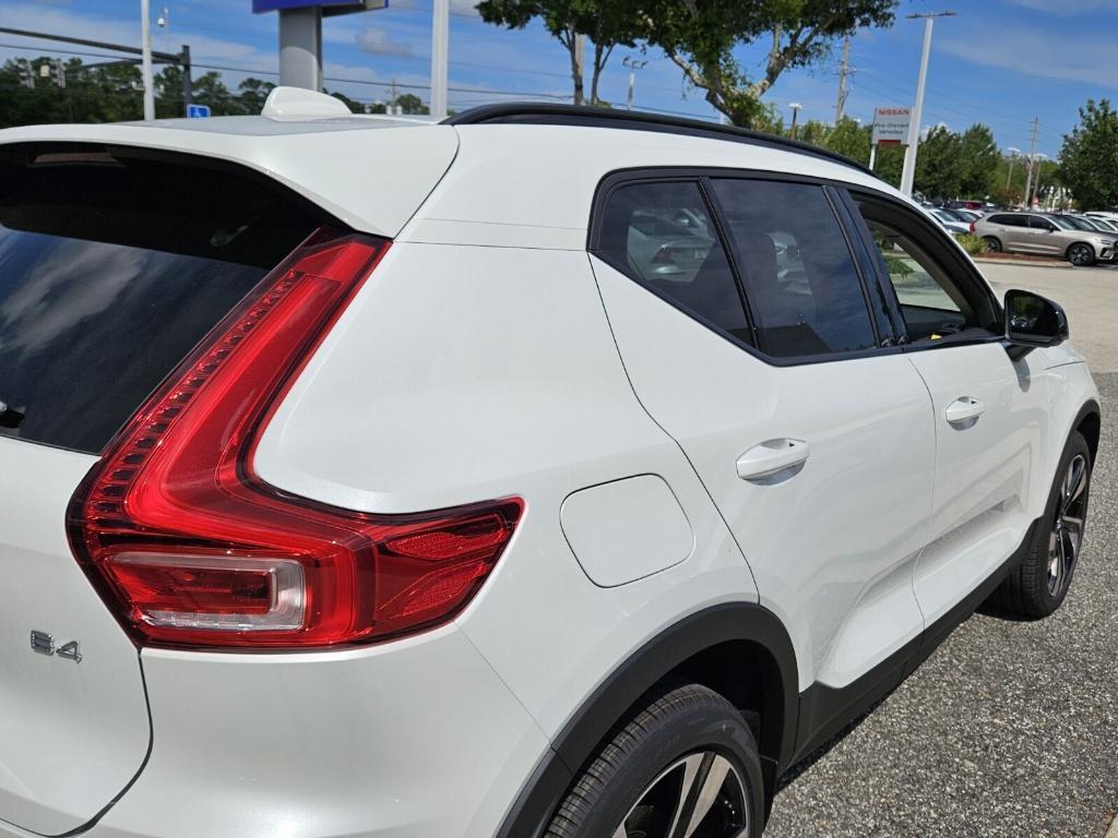 new 2026 Volvo XC40 car, priced at $47,200