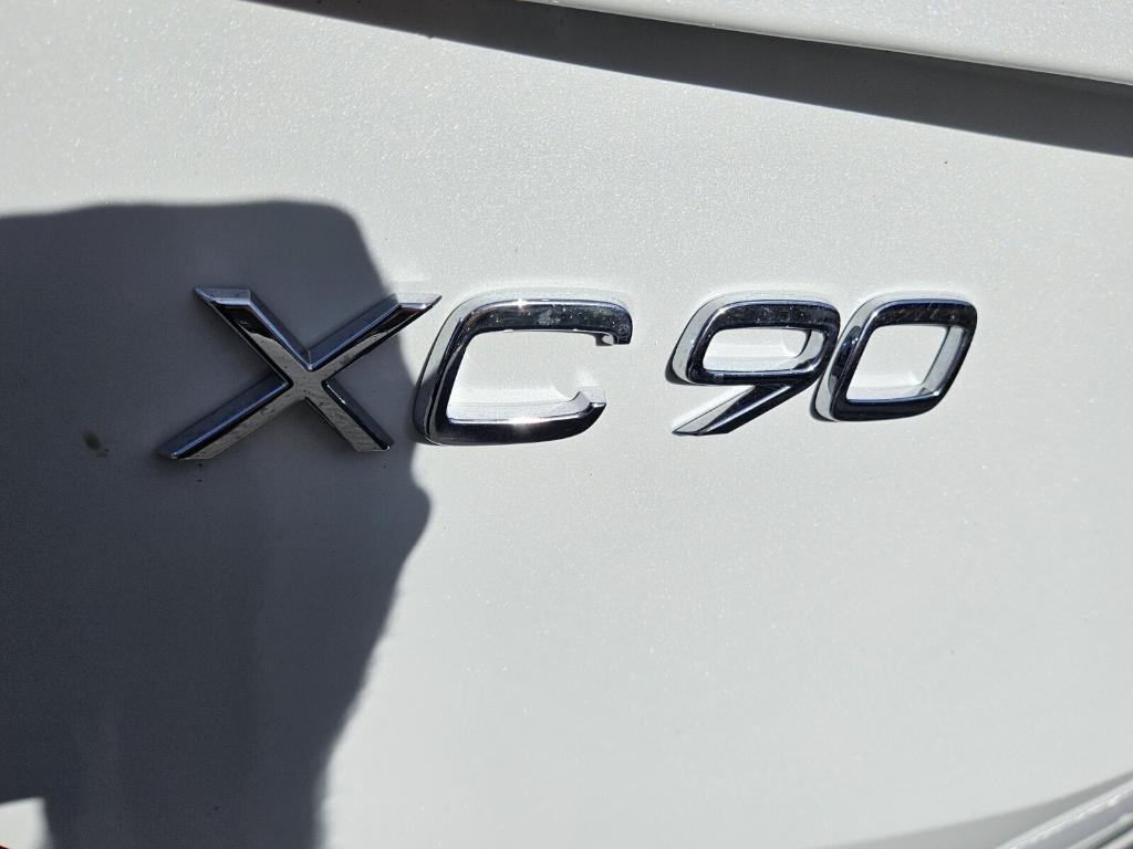 new 2025 Volvo XC90 Plug-In Hybrid car, priced at $82,265