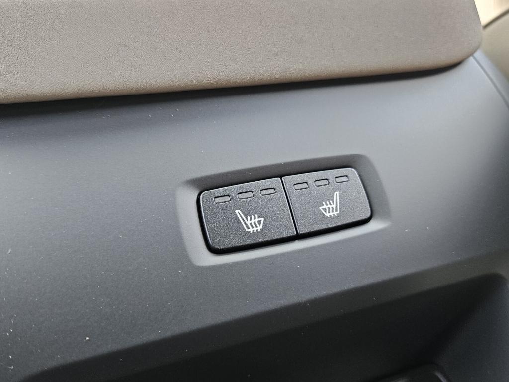 new 2026 Volvo XC60 car, priced at $57,985
