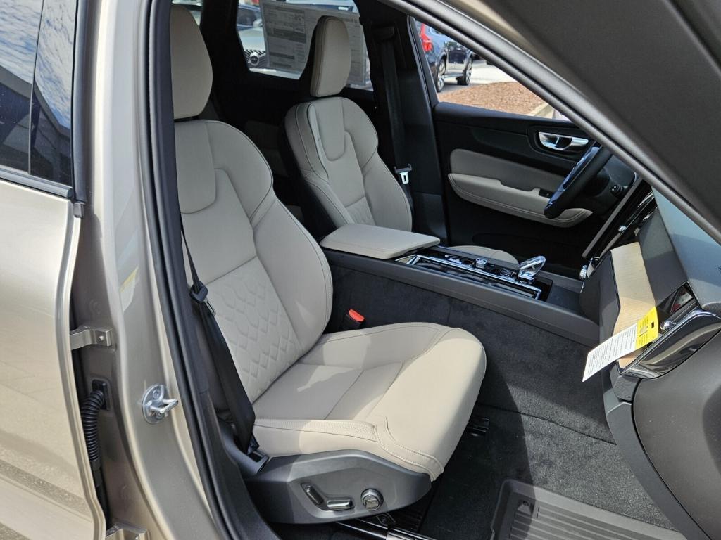 new 2026 Volvo XC60 car, priced at $57,985