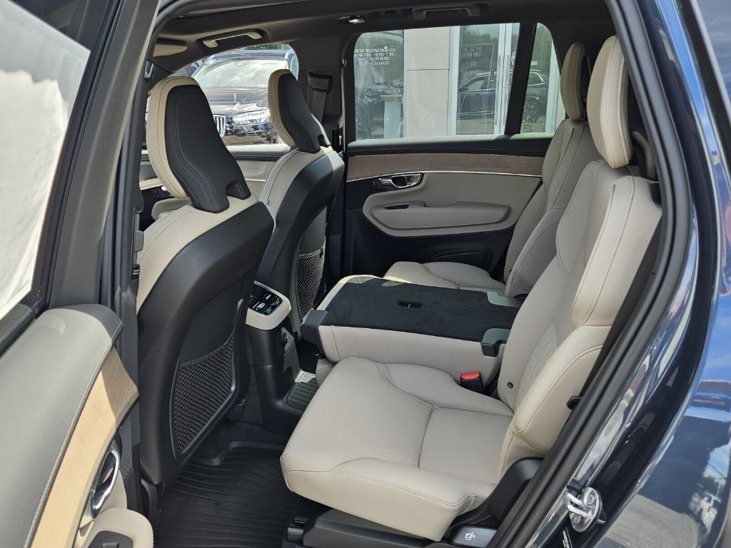 new 2026 Volvo XC90 Plug-In Hybrid car, priced at $81,875