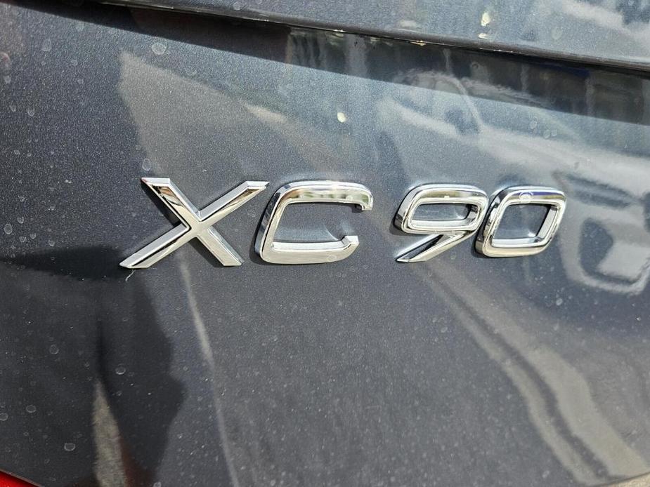 new 2025 Volvo XC90 car, priced at $60,315