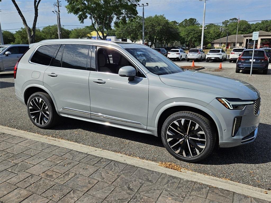 new 2025 Volvo XC90 car