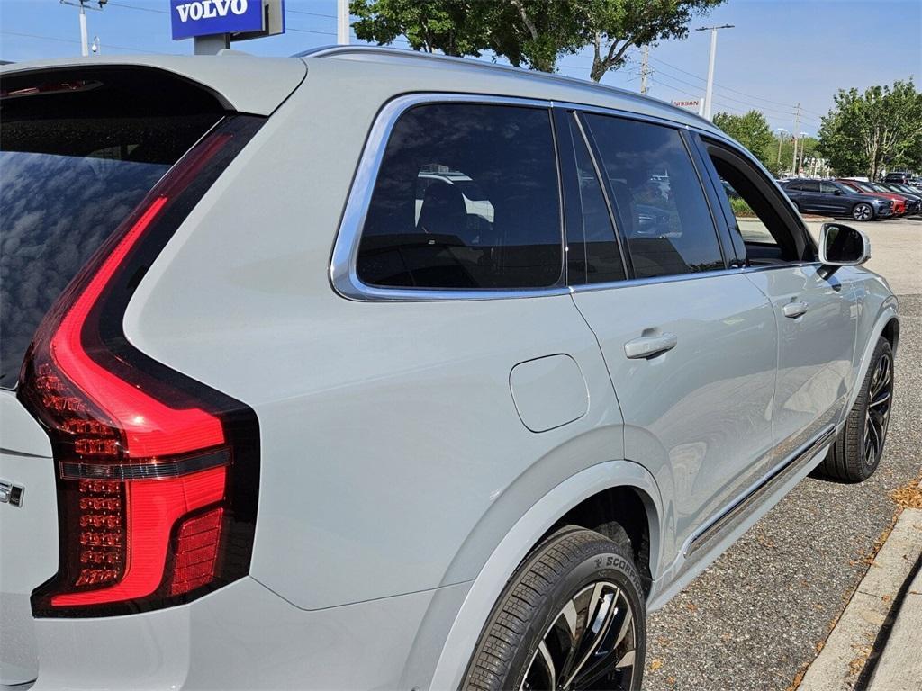 new 2025 Volvo XC90 car