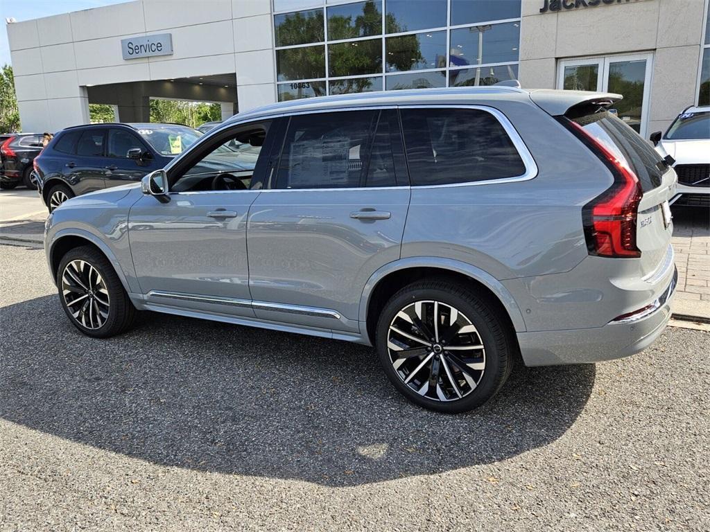 new 2025 Volvo XC90 car