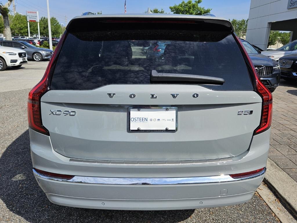 new 2025 Volvo XC90 car, priced at $65,555