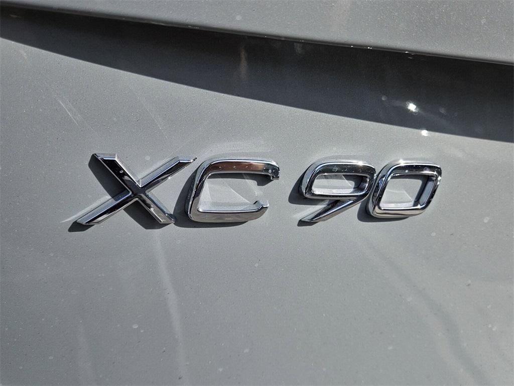 new 2025 Volvo XC90 car